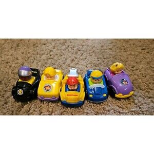 ​Fisher Price Little People Wheelies Cars Lot of 5 Vehicle Racers Tow Truck 2009